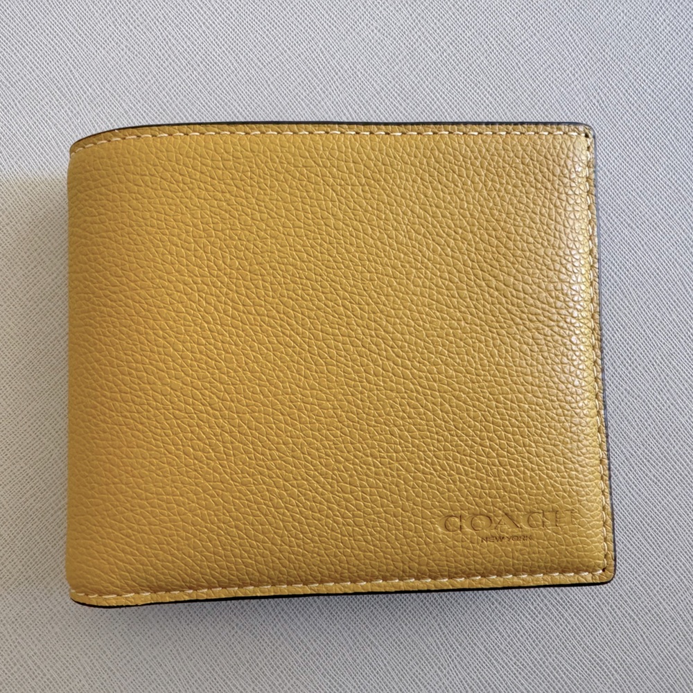 COACH 3-in-1 Wallet